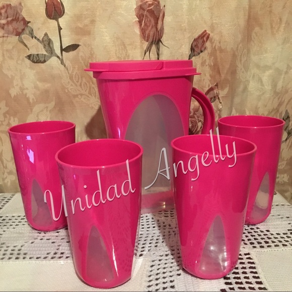 Tupperware - Picture 1 of 4